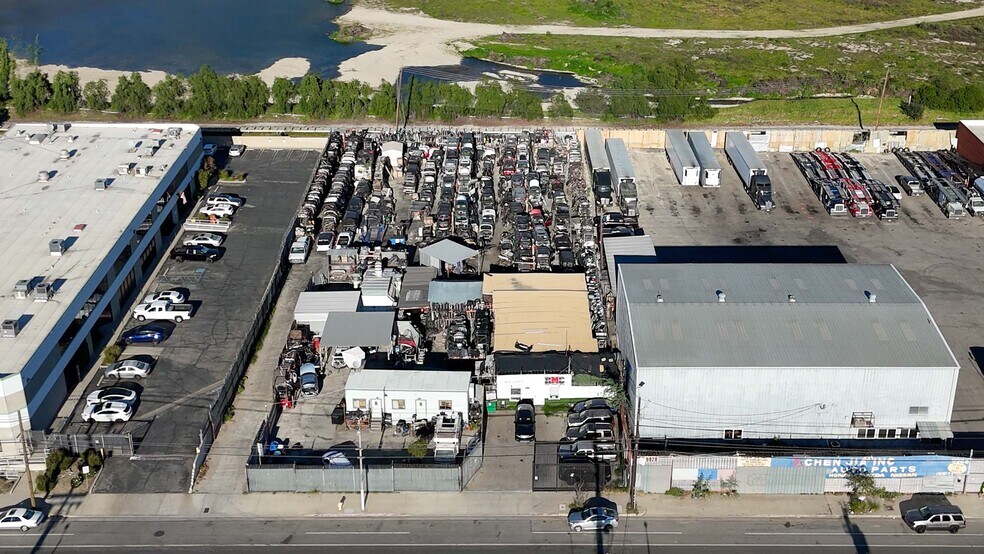 More Photos Of 9940 Glenoaks Blvd, Sun Valley Land For Lease