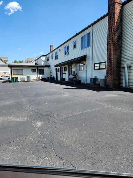 More Photos Of 94-104 N Main St, Mansfield Storefront Retail Residential For Sale