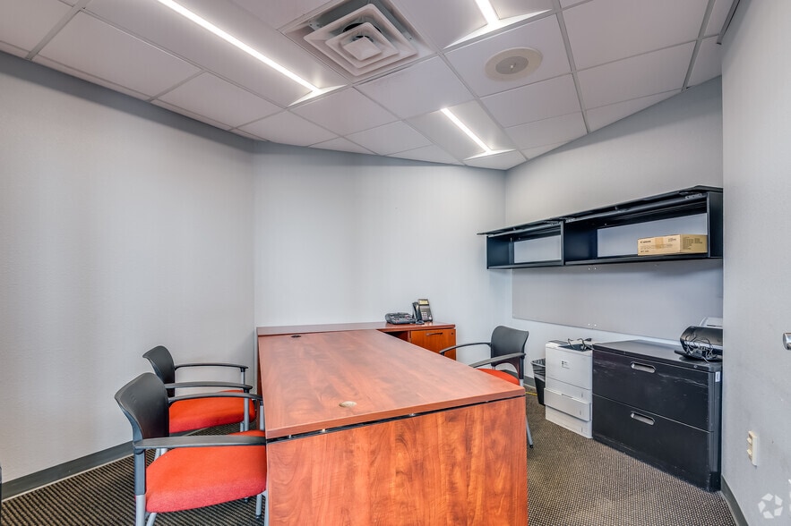 More Photos Of 3210 W Washington St, West Bend Auto Dealership For Sale