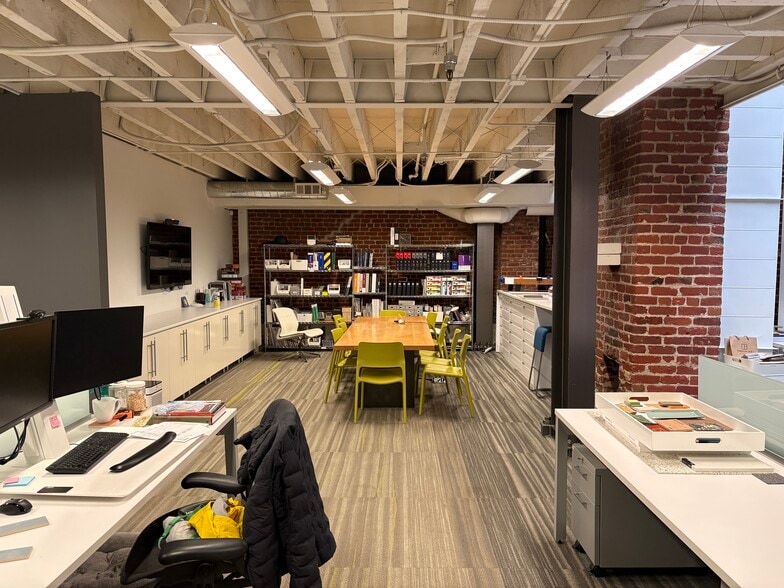 More Photos Of 639 Front St, San Francisco Office For Lease