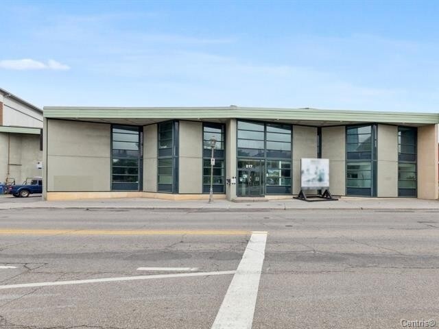 More Photos Of 217 Rue Montcalm, Gatineau Office For Lease