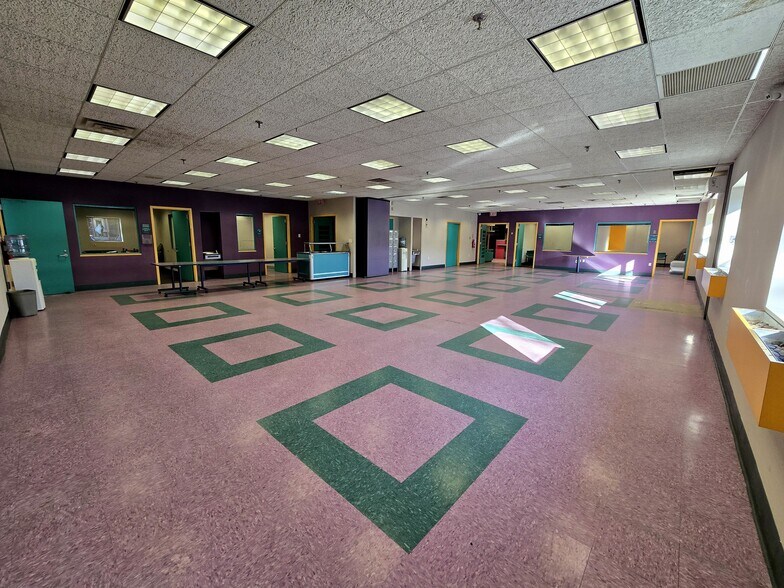 More Photos Of 6202 16th Ave, Brooklyn Rehabilitation Center For Lease