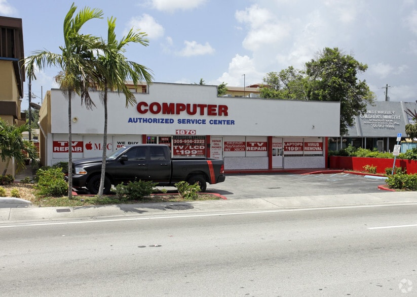 More Photos Of 1870 NE 163rd St, Miami Storefront Retail Office For Lease