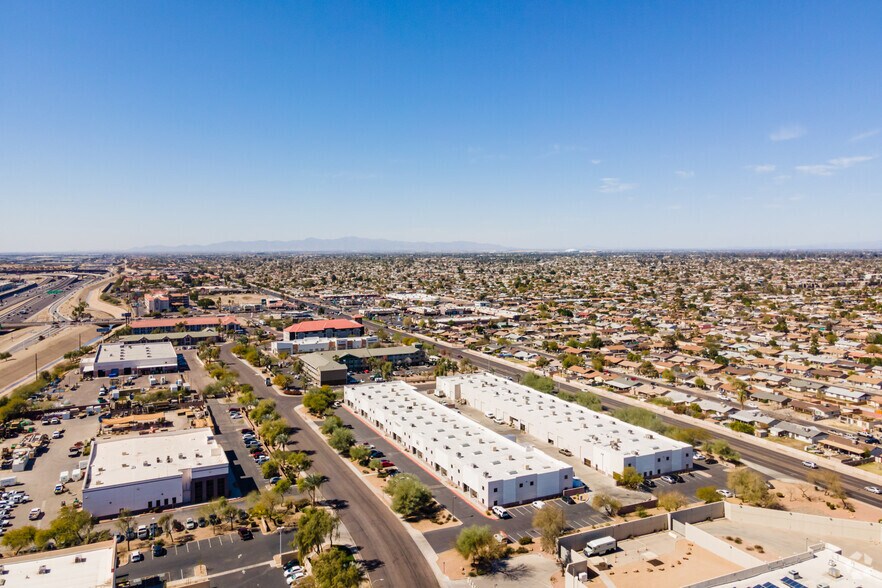 More Photos Of 4845 W McDowell Rd, Phoenix Unknown For Lease