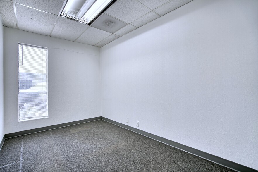 More Photos Of 2200 Central Ave, Boulder Industrial For Sale
