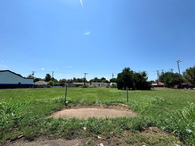 More Photos Of 7530 15th st, Midwest City Land For Sale