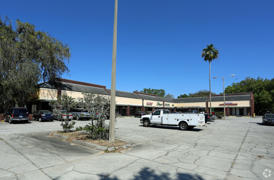 Primary Photo Of 3102-3130 E State Road 60, Valrico Storefront Retail Office For Lease