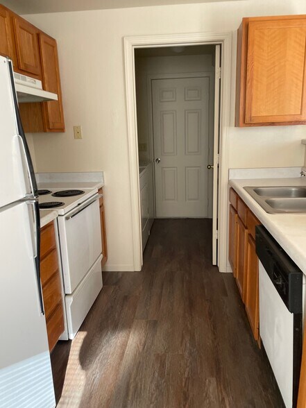 More Photos Of 4003 Village Dr, Carson City Multifamily For Sale