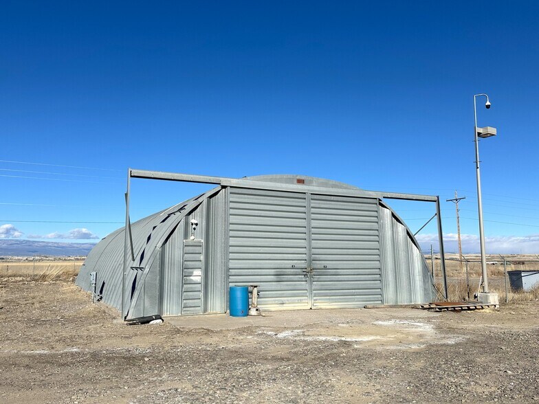 More Photos Of 18668 B50 Rd, Delta Distribution For Sale