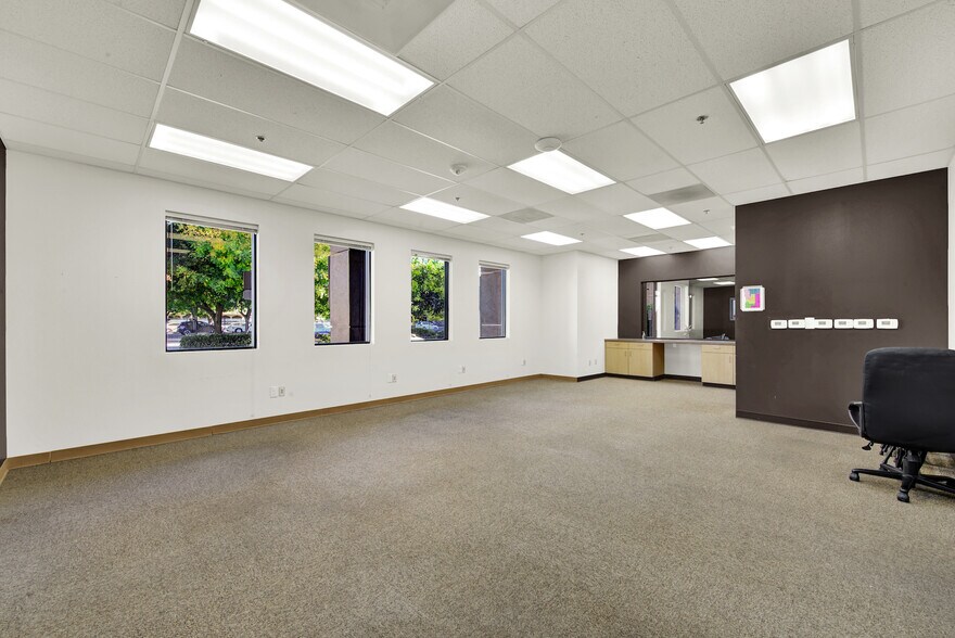 More Photos Of 814 Court St, Woodland Rehabilitation Center For Sale