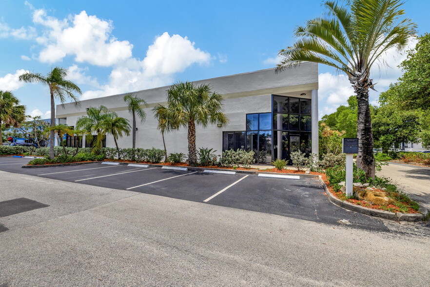 Primary Photo Of 2891 NW 22nd Ter, Pompano Beach Warehouse For Lease