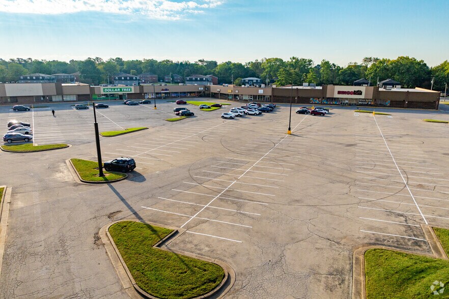 More Photos Of 3411-3441 Breckenridge Ln, Louisville Unknown For Lease