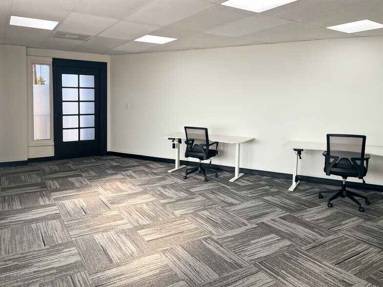 More Photos Of 4641 N 12th St, Phoenix Coworking Space