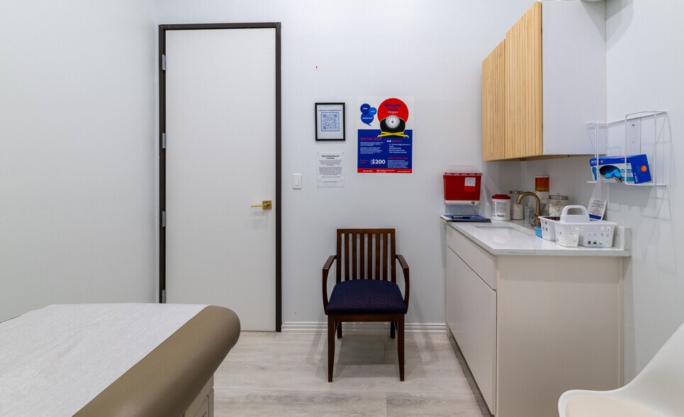 More Photos Of 25663 Smotherman Rd, Frisco Medical For Sale