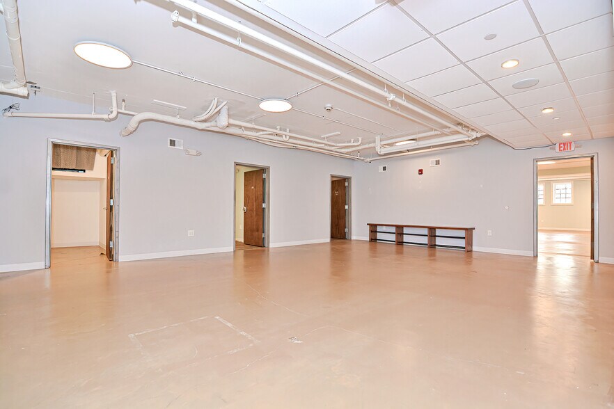 More Photos Of 24-28 High St, Medford Apartments For Lease