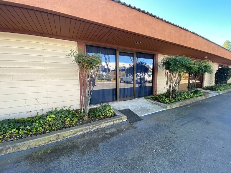 More Photos Of 2485 Autumnvale Dr, San Jose Warehouse For Sale