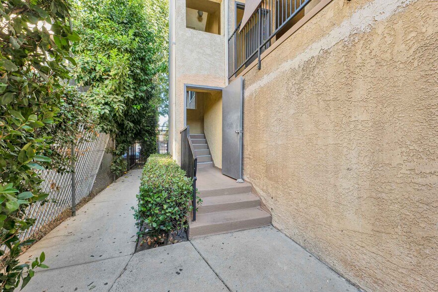 More Photos Of 15240 Nordhoff St, North Hills Apartments For Sale
