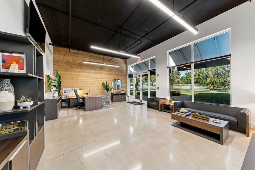 More Photos Of 826 N Dixie Hwy, Lantana Apartments For Sale