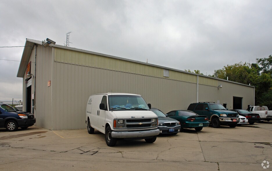 More Photos Of 3190 Profit Dr, Fairfield Warehouse For Lease