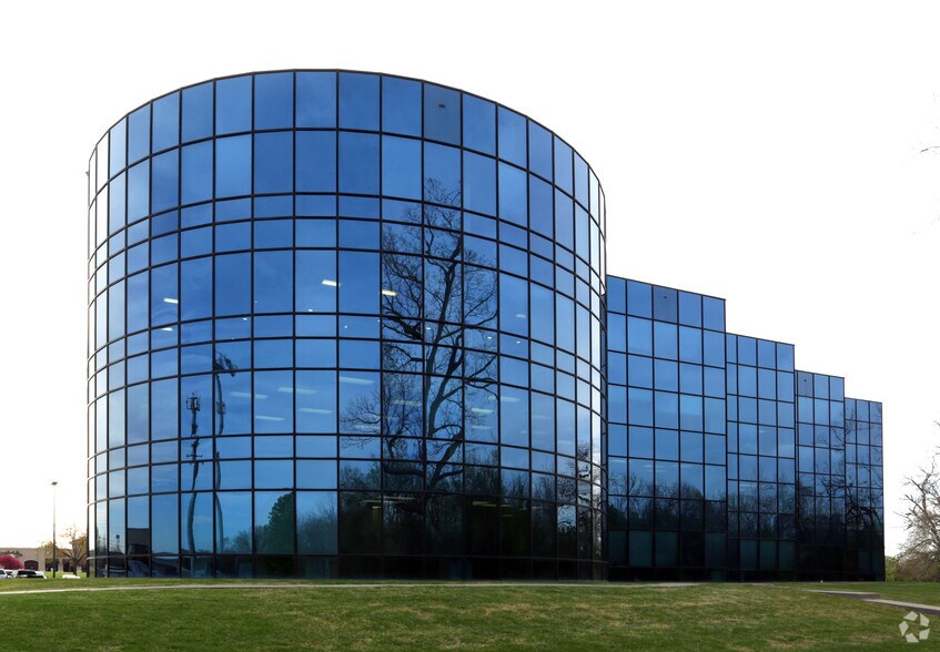 Primary Photo Of 8282 S Memorial Dr, Tulsa Office For Lease