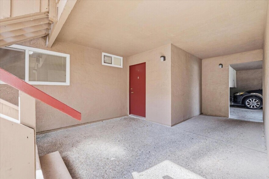 More Photos Of 171 Marine Parade, Santa Cruz Apartments For Sale