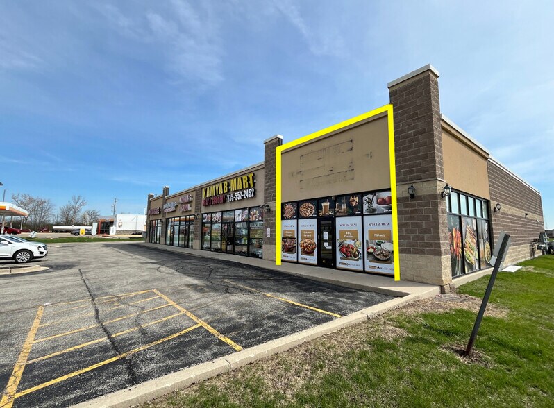 Primary Photo Of 15921 Weber Rd, Crest Hill Freestanding For Lease