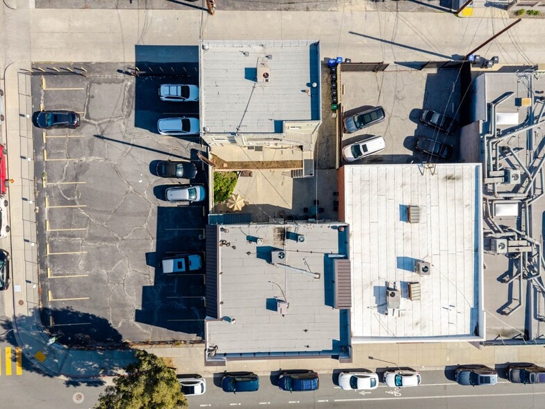 More Photos Of 1519-1521 W Glenoaks Blvd, Glendale Storefront Retail Residential For Lease