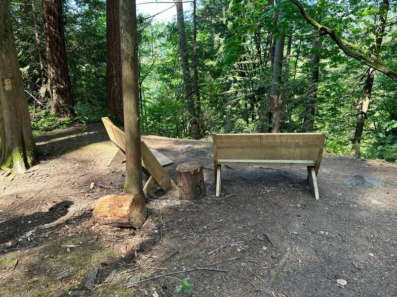 More Photos Of 1050 Riverside Dr, North Vancouver Land For Sale
