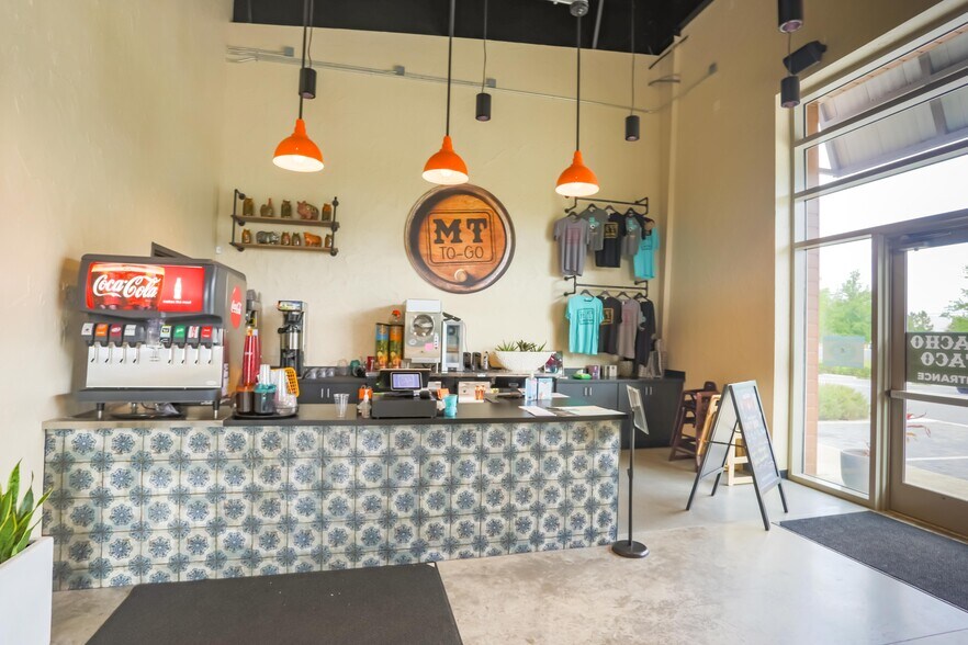 More Photos Of 2525 US Hwy 98, Santa Rosa Beach Storefront Retail Office For Lease