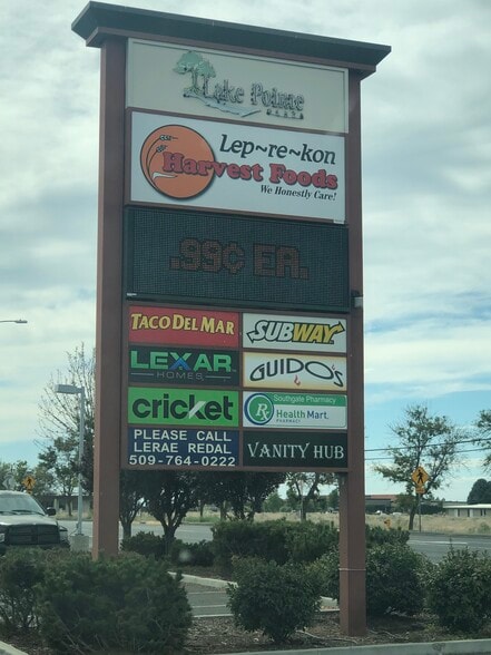 More Photos Of 2707 W Broadway Ave, Moses Lake Storefront For Lease