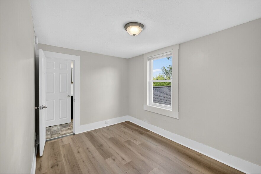 More Photos Of 7 Morrill St, Nashua Multifamily For Sale