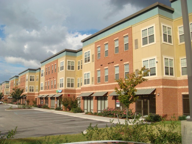 More Photos Of 1220 N King St, Hampton Apartments For Lease