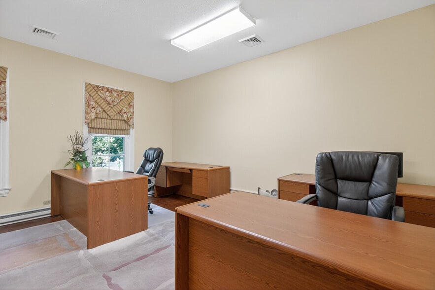 More Photos Of 1441 Saint Marys Ave, Sidney Office For Sale