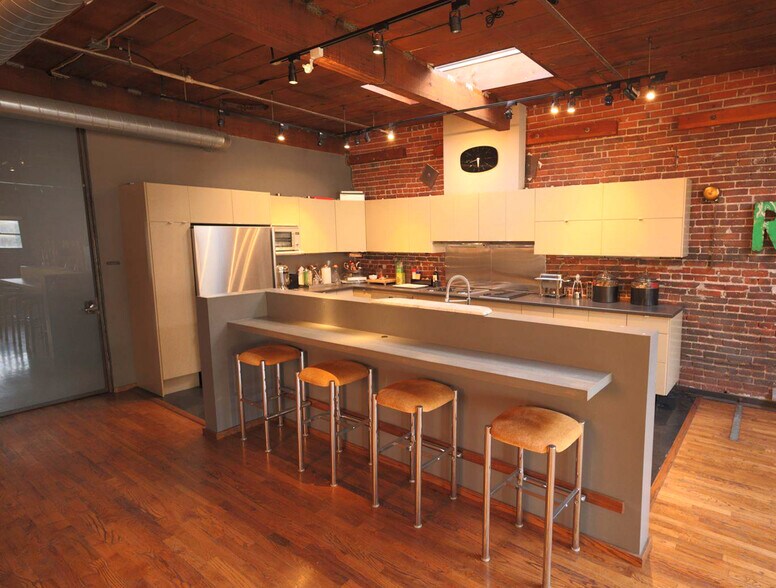 More Photos Of , Los Angeles Unknown For Sale