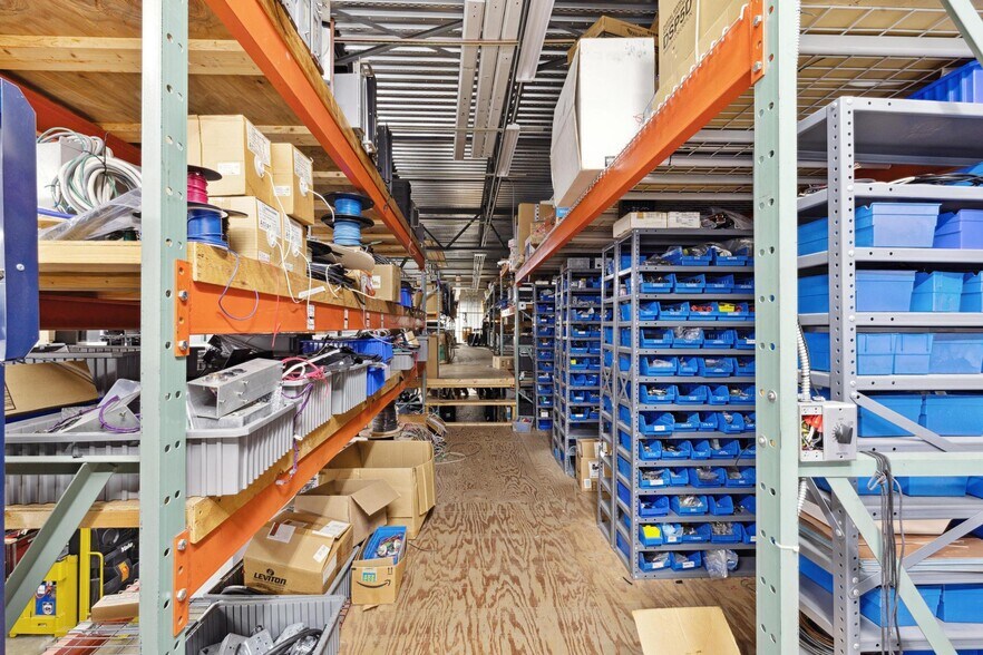 More Photos Of 3700-3718 SW 30th Ave, Fort Lauderdale Warehouse For Sale