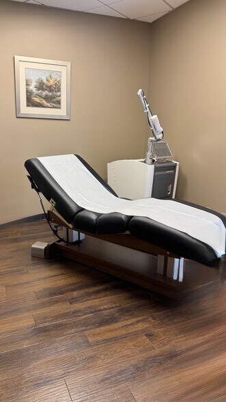 More Photos Of 1471 Saratoga Ave, San Jose Medical For Lease