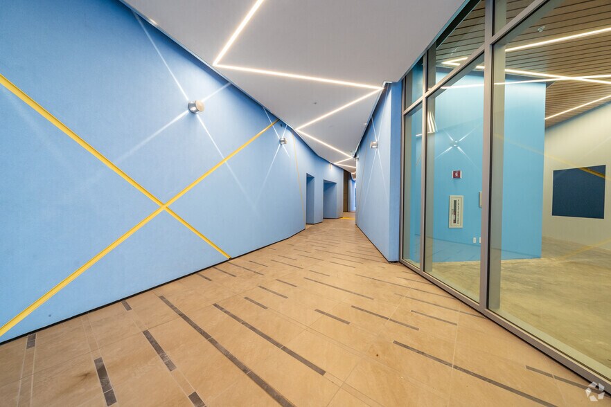 More Photos Of 126 N Rollins Rd, Millbrae Apartments For Lease