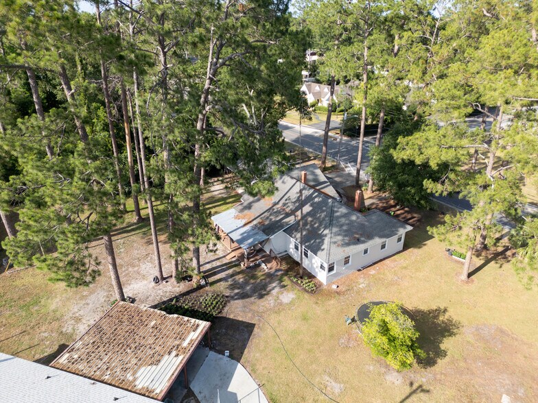 More Photos Of 539 S Main St, Baxley Hotel For Sale
