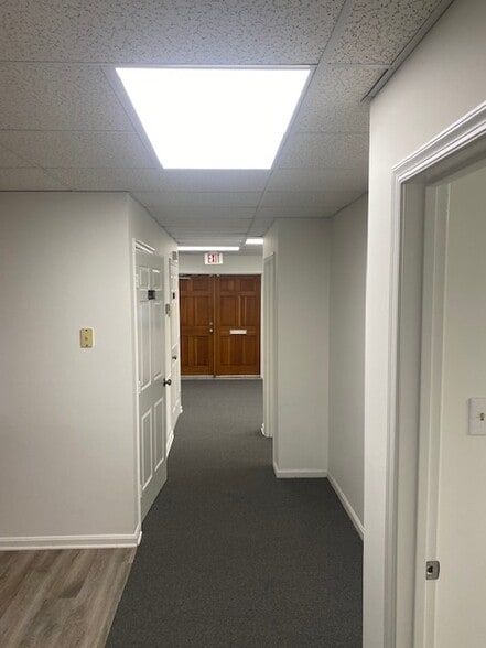 More Photos Of 4216 Evergreen Ln, Annandale Medical For Sale