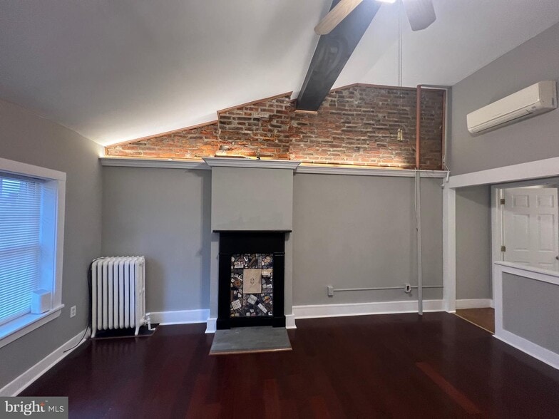 More Photos Of 120 W Girard Ave, Philadelphia Apartments For Sale