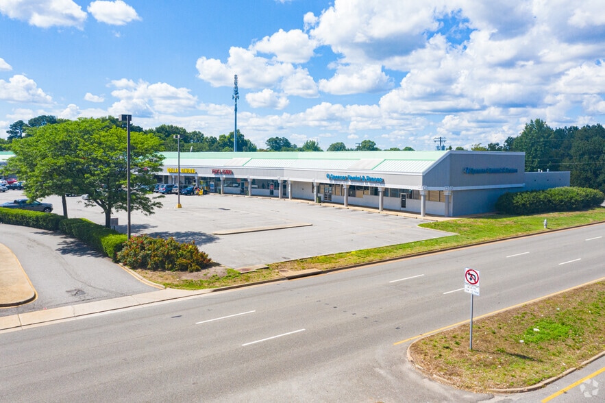 More Photos Of 3800-3824 Mechanicsville Pike, Richmond Unknown For Lease