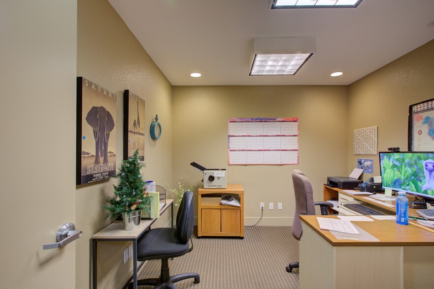 More Photos Of 5012 Salida Blvd, Salida Office For Sale