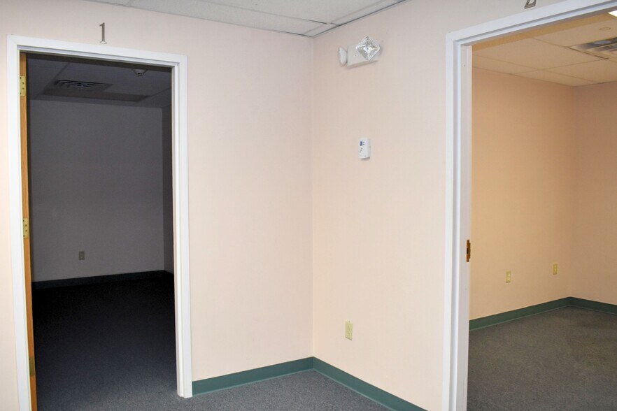 More Photos Of 601 Gates Rd, Vestal Township Office For Lease