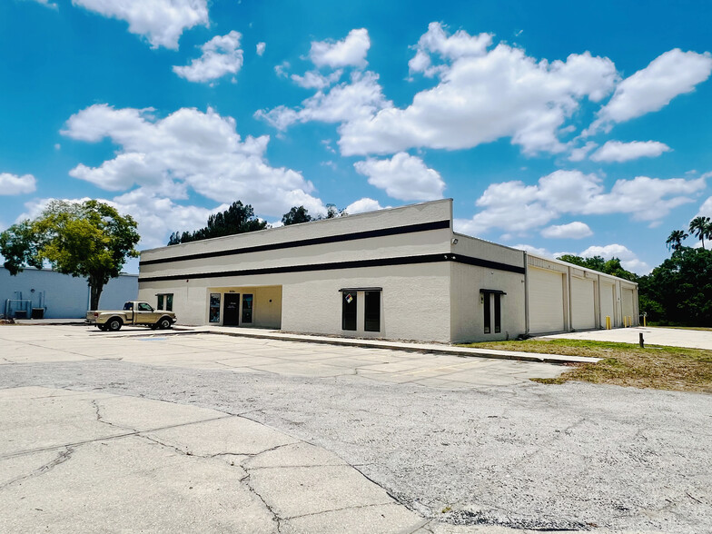 Primary Photo Of 2225 Industrial Blvd, Sarasota Warehouse For Lease