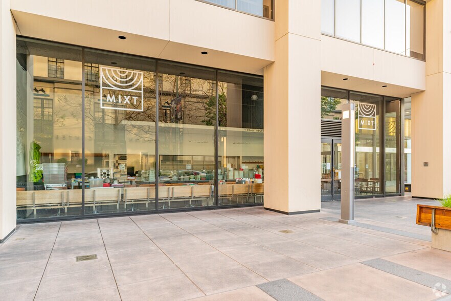 More Photos Of One Market Plz, San Francisco Office For Sale