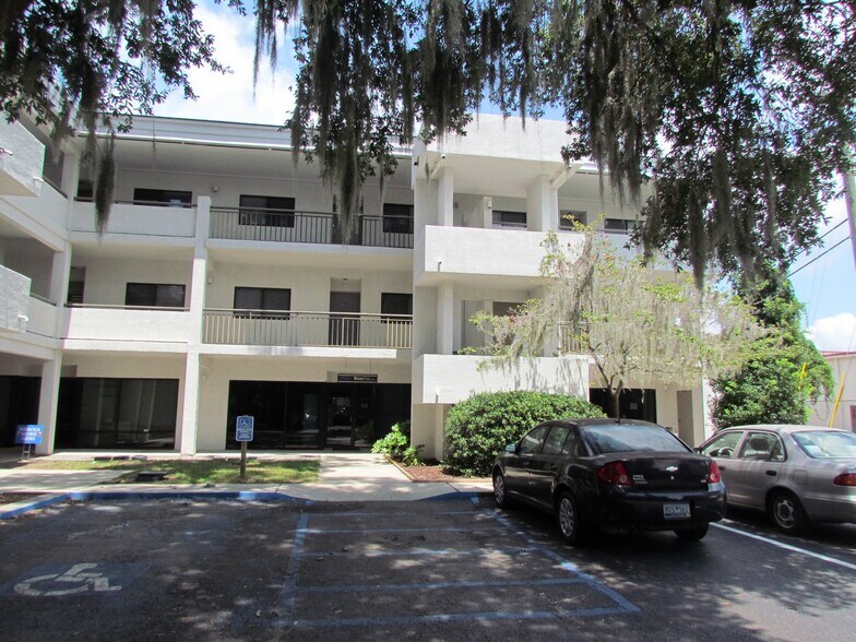 More Photos Of 2201 Boundary St, Beaufort Loft Creative Space For Sale