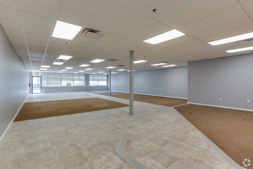 More Photos Of 4801-4839 Limestone Rd, Wilmington Unknown For Sale