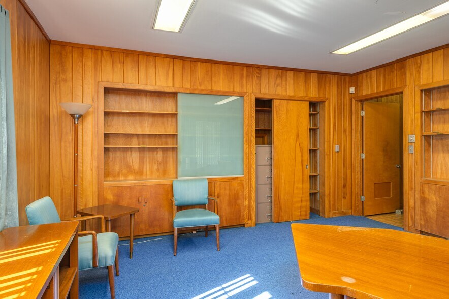 More Photos Of 510 E Parker St, Bartow Office For Sale