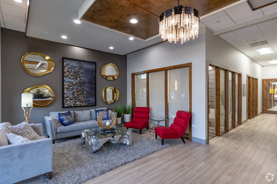 More Photos Of 8917 Louetta Rd, Spring Office For Lease