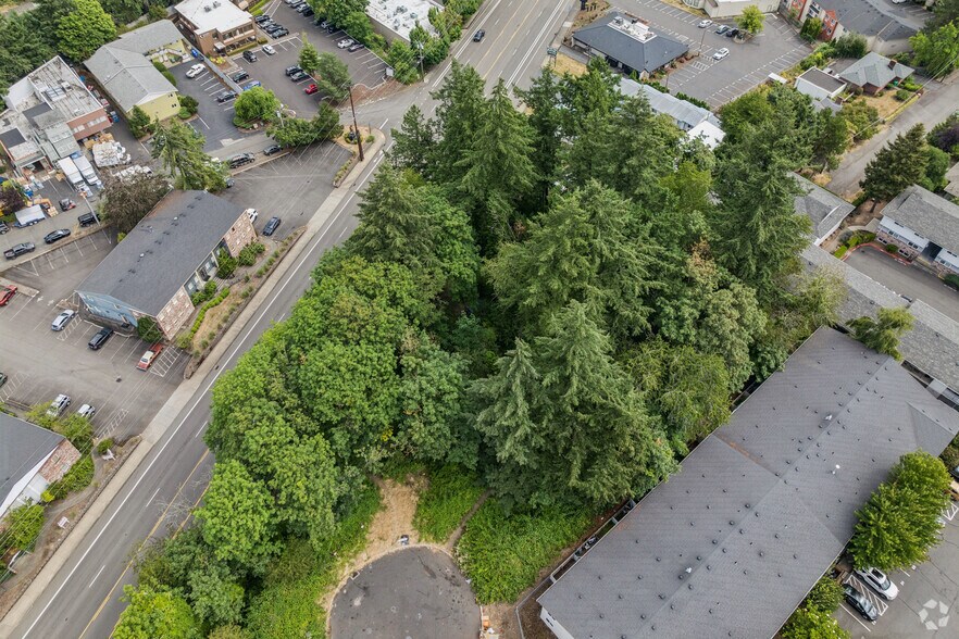 More Photos Of SW Barbur Blvd, Portland Land For Sale